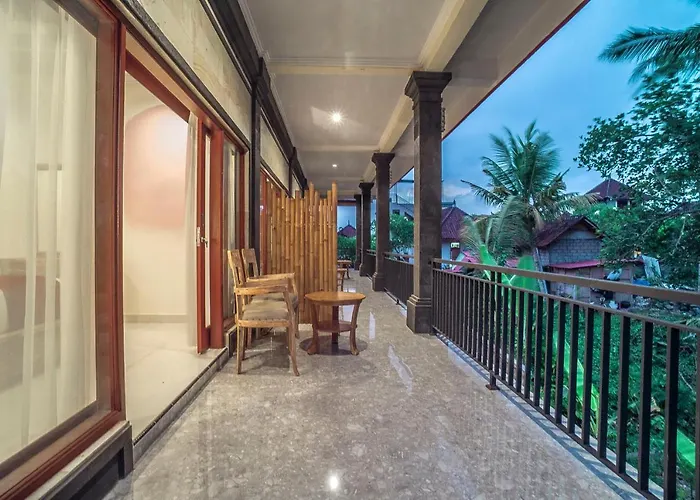 Adenia House *